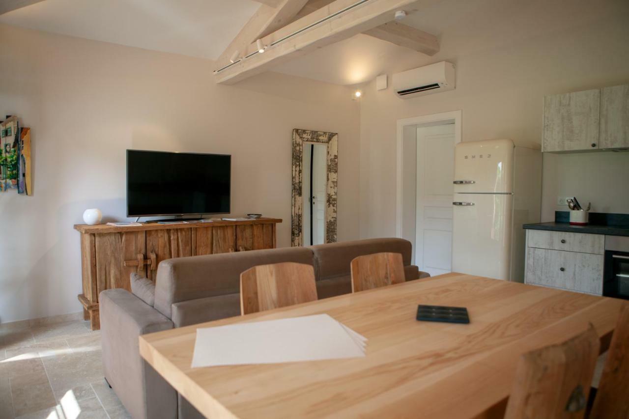 Appartement Les Pins de l'Escalet à Ramatuelle Extérieur photo